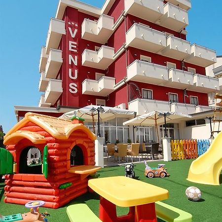 ריצ'יונה Hotel Venus מראה חיצוני תמונה