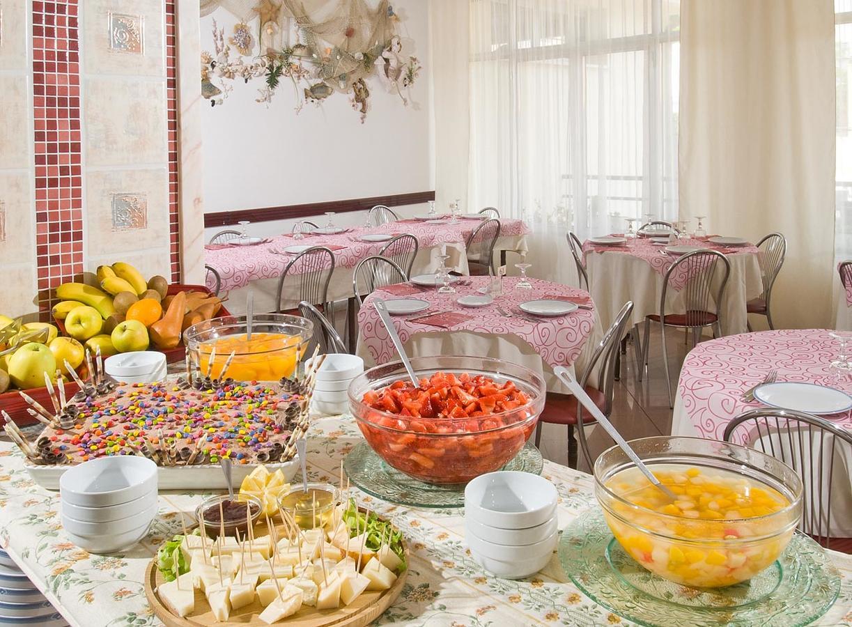 ריצ'יונה Hotel Venus מראה חיצוני תמונה