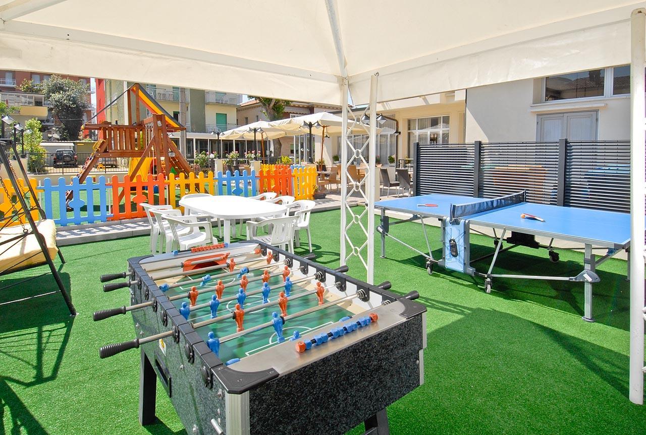 ריצ'יונה Hotel Venus מראה חיצוני תמונה